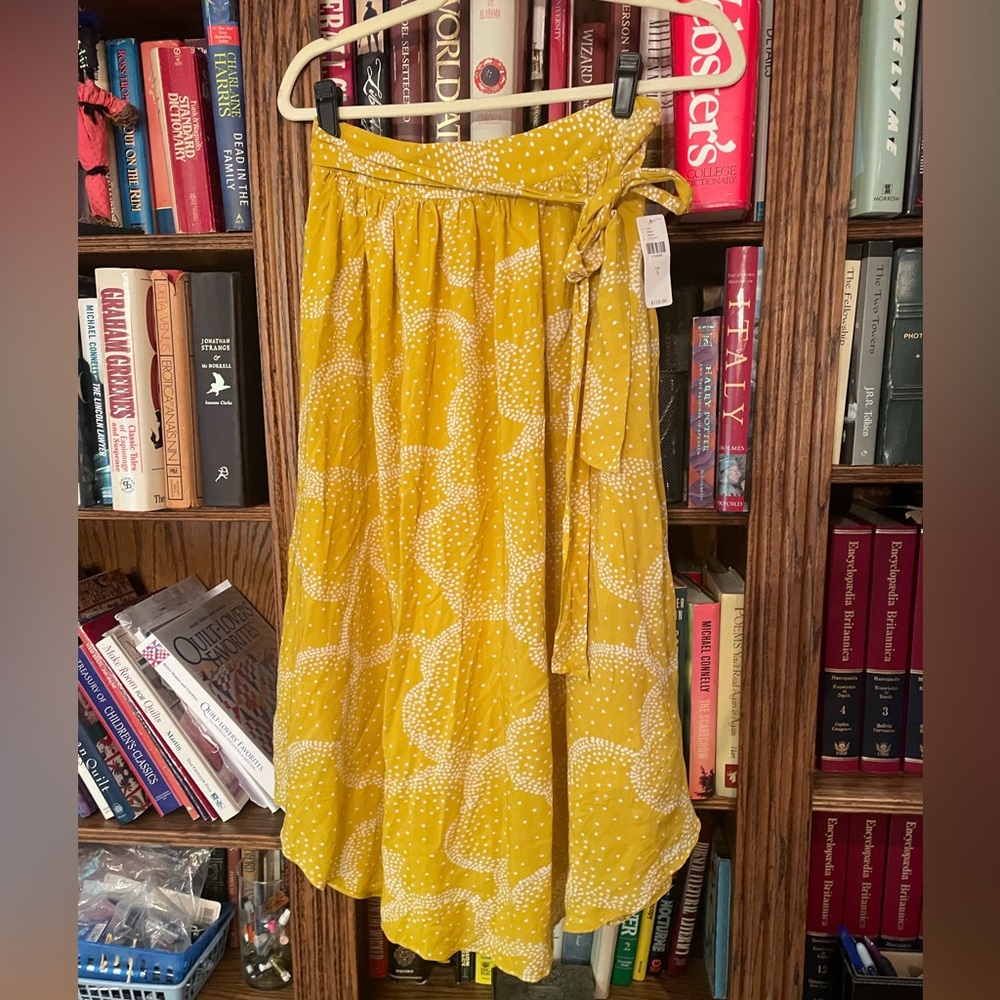 NWT Anthropologie Maeve Chic Yellow Patterned Midi Skirt - Picture 3 of 6